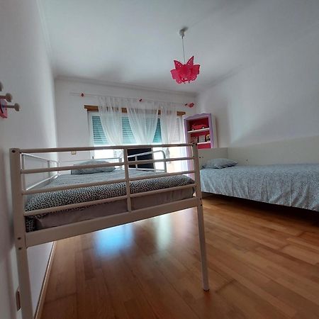 A Family House In Santa Cruz, Torres Vedras Villa Silveira  Luaran gambar