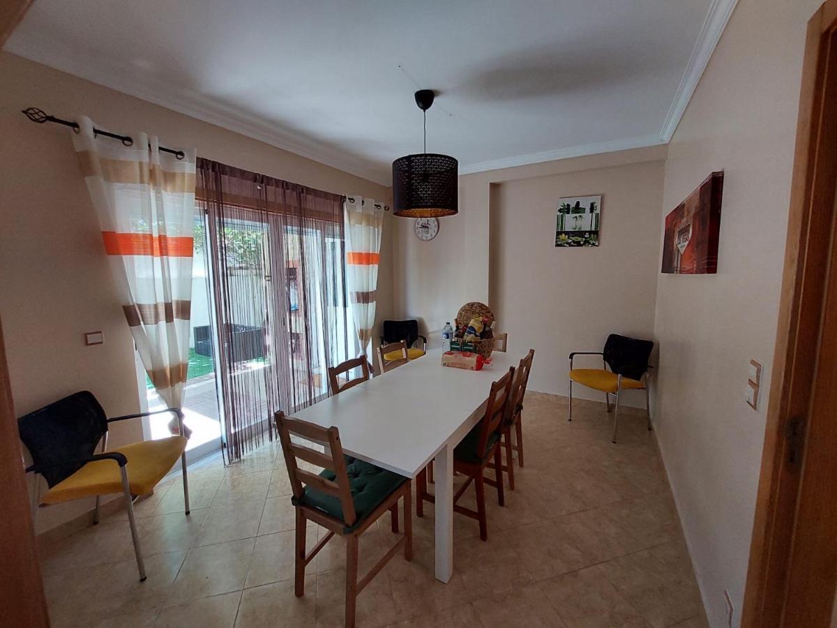 A Family House In Santa Cruz, Torres Vedras Villa Silveira  Luaran gambar